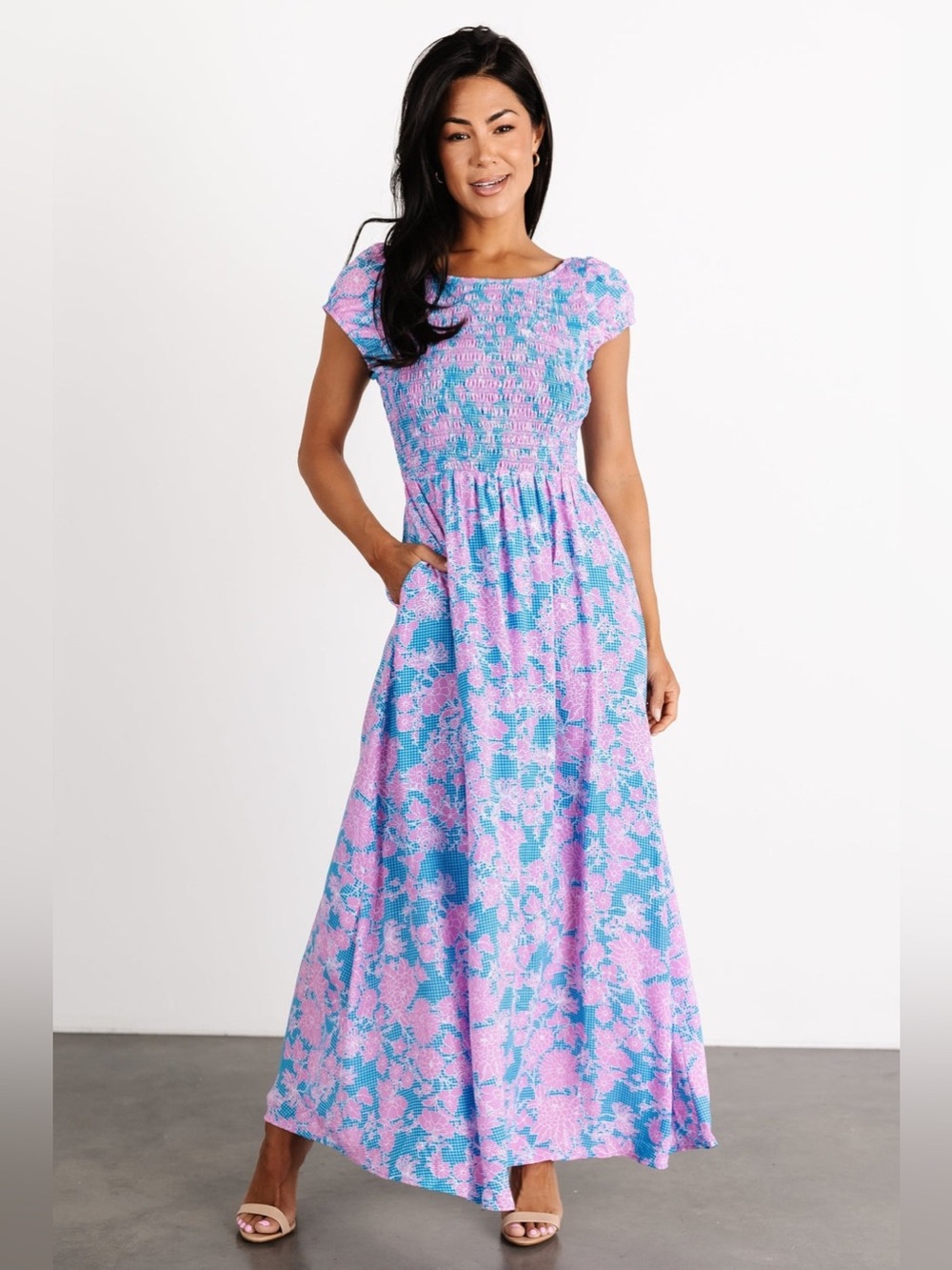 Listicle Tabitha Open Back Smocked Resort Floral Short Sleeve Maxi Dress